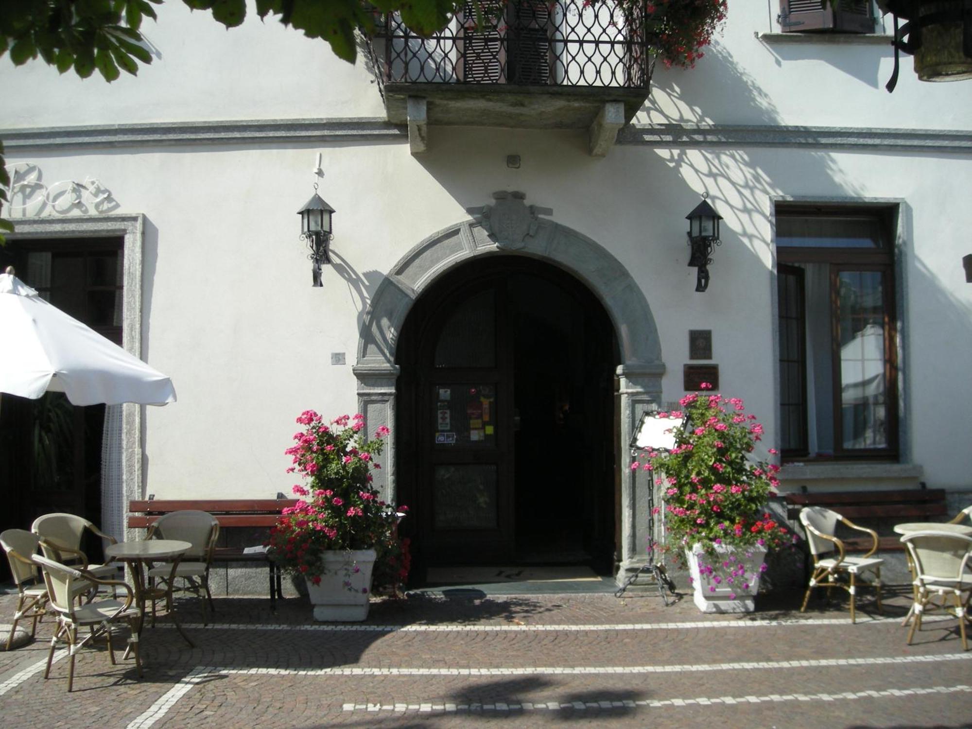 Hotel Ristorante Combolo Teglio Kültér fotó